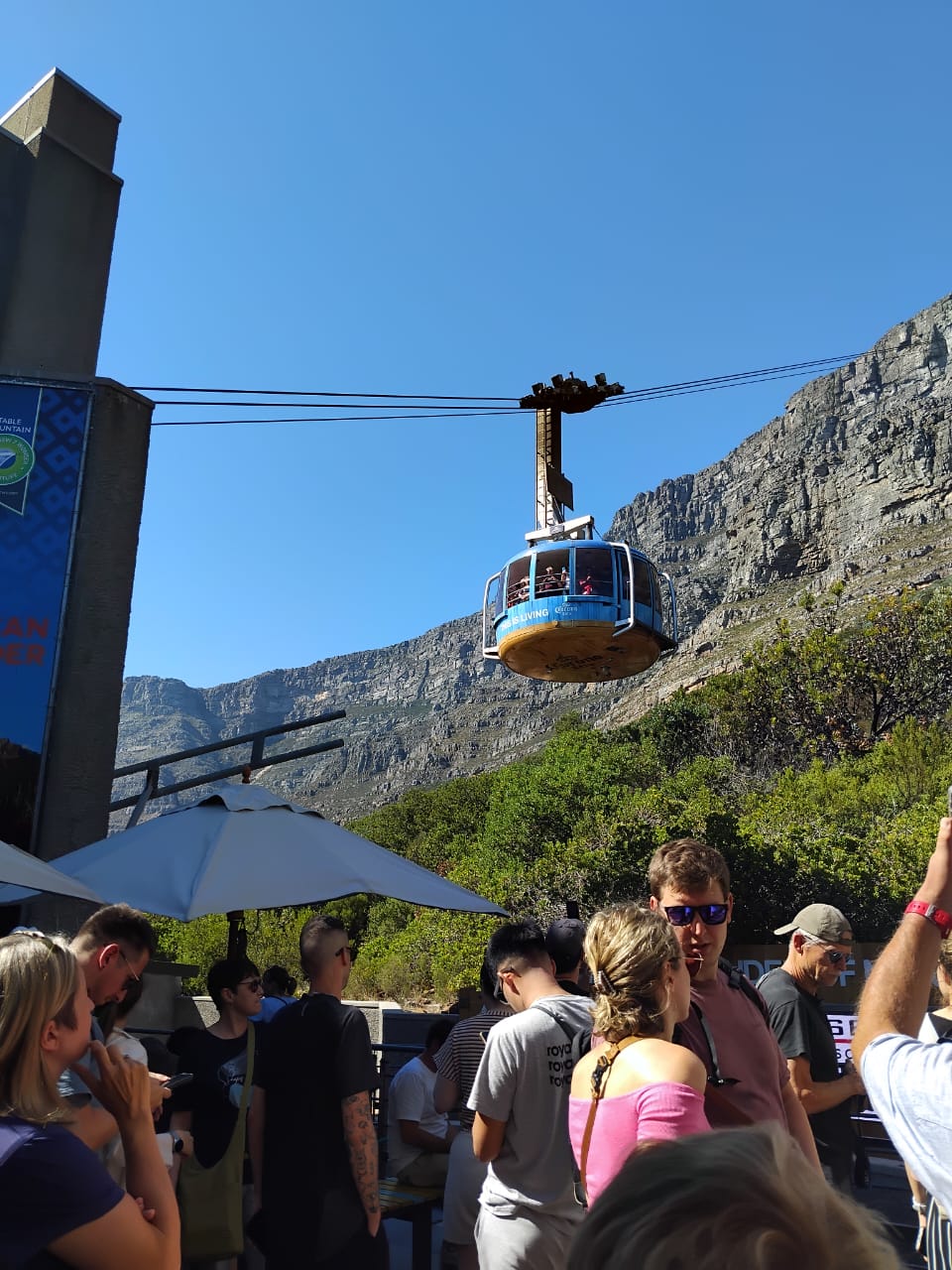 Guests at Table Mountain cableway